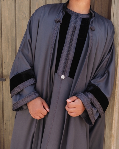 Kounouz - Velvet Gandoura with Mulifah and soft velvet sleeves
