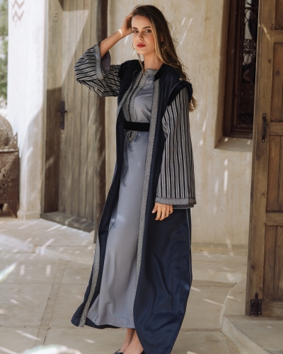 Kounouz - Two-Piece Caftan with Printed Sleeves: Moroccan Caftan