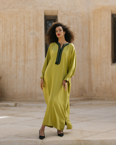 Women’s Gandoura with Triple Sfifa – Exceptional Style and Craftsmansh