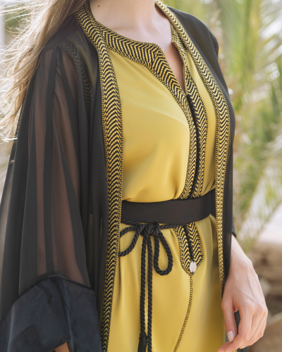 Gandoura avec Ceinture – Kounouz : Élégance, Tradition & Raffinement