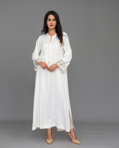 Caftan en Mlifa Blanche - Élégance Traditionnelle et Modernité
