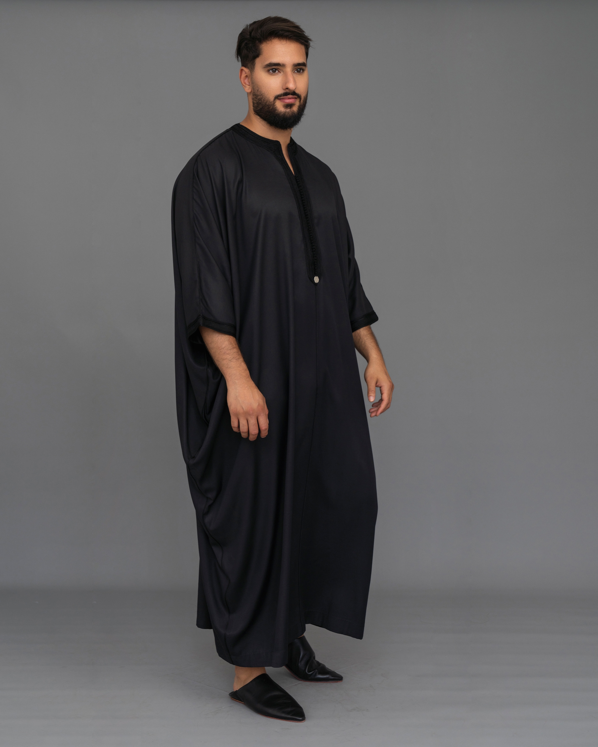 Men’s Half-Sleeve Gandoura – Elegance & Tradition