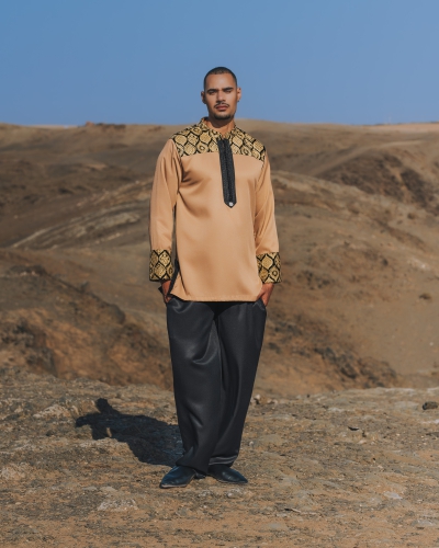 Jabador with embroidered patterns