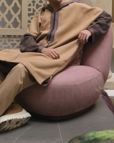 Djellaba Courte en Lainage – Élégance et Confort