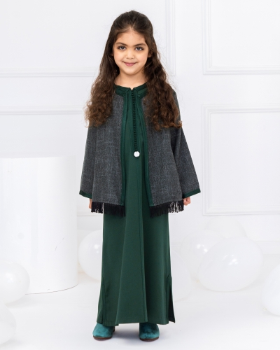 Girl’s caftan with wool jacket with fringes
