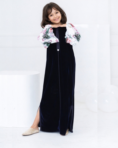 Caftan en velours royal pour petite princesse