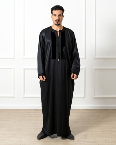 Caftan détails en velours