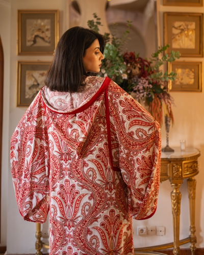 Djellaba Femme Coupe Carrée en Crêpe Imprimé