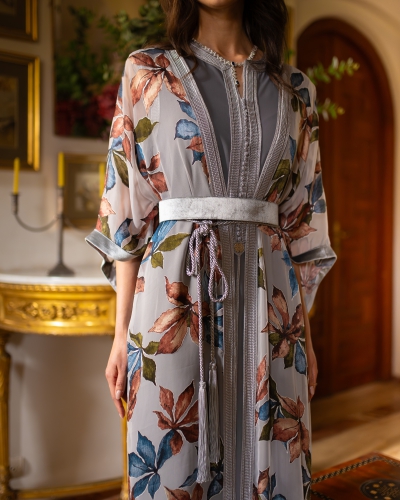 Caftan 2 pièces en Tlija imprimée | Ceinture en velours & Sfifa